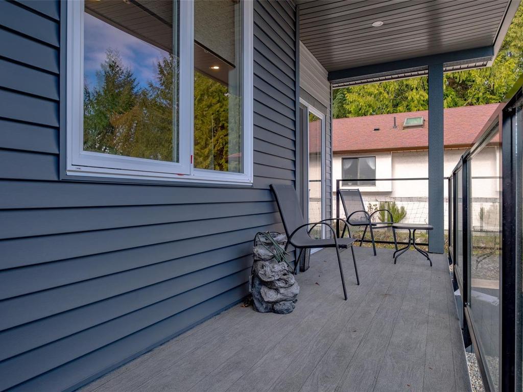 









472


Davis

Rd,
Ladysmith,




BC
V9G 1V8

