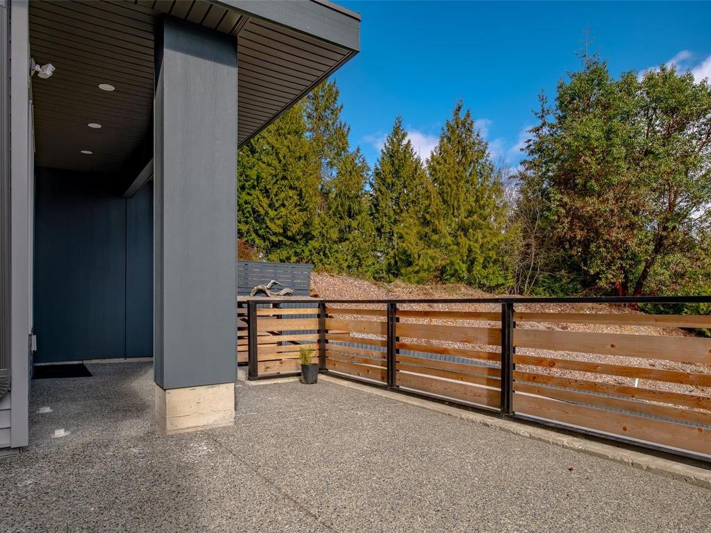 









472


Davis

Rd,
Ladysmith,




BC
V9G 1V8

