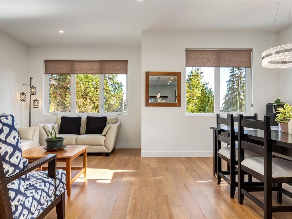 









472


Davis

Rd,
Ladysmith,




BC
V9G 1V8

