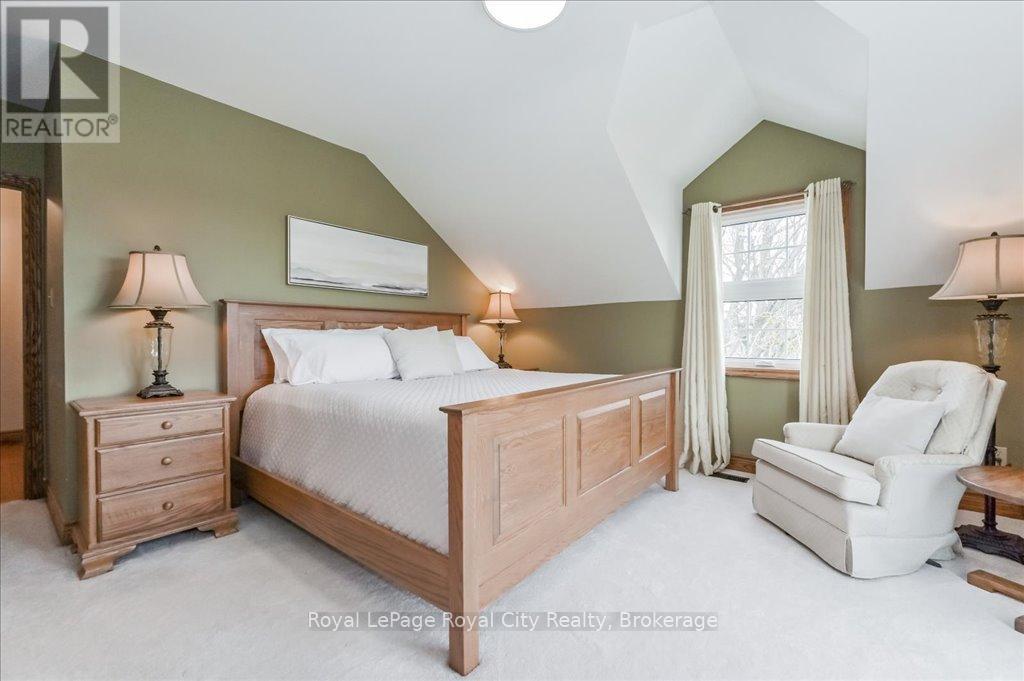 












8108 WELLINGTON RD 22

,
Guelph/Eramosa,




Ontario
N0B2K0

