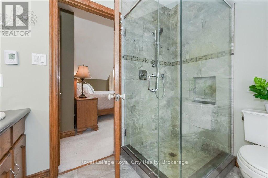 












8108 WELLINGTON RD 22

,
Guelph/Eramosa,




Ontario
N0B2K0

