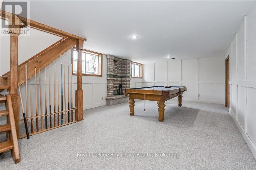 












8108 WELLINGTON RD 22

,
Guelph/Eramosa,




Ontario
N0B2K0

