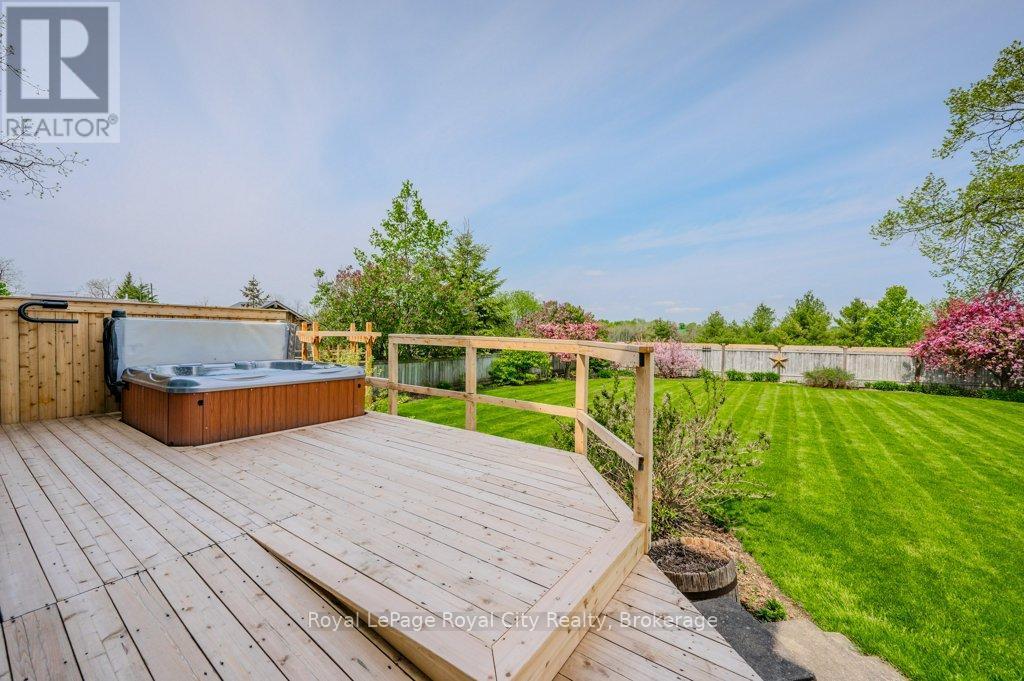 












8108 WELLINGTON RD 22

,
Guelph/Eramosa,




Ontario
N0B2K0

