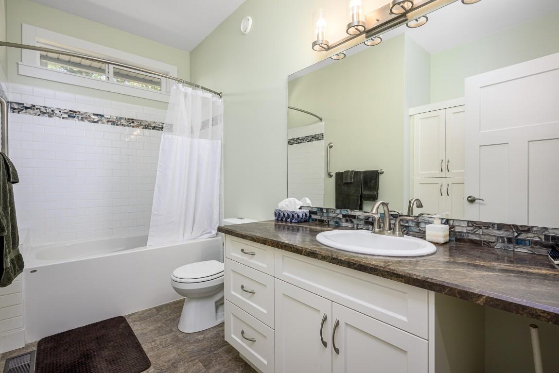 









5720


Hartnell

Road, 1,
Vernon,




BC
V1B 3J5

