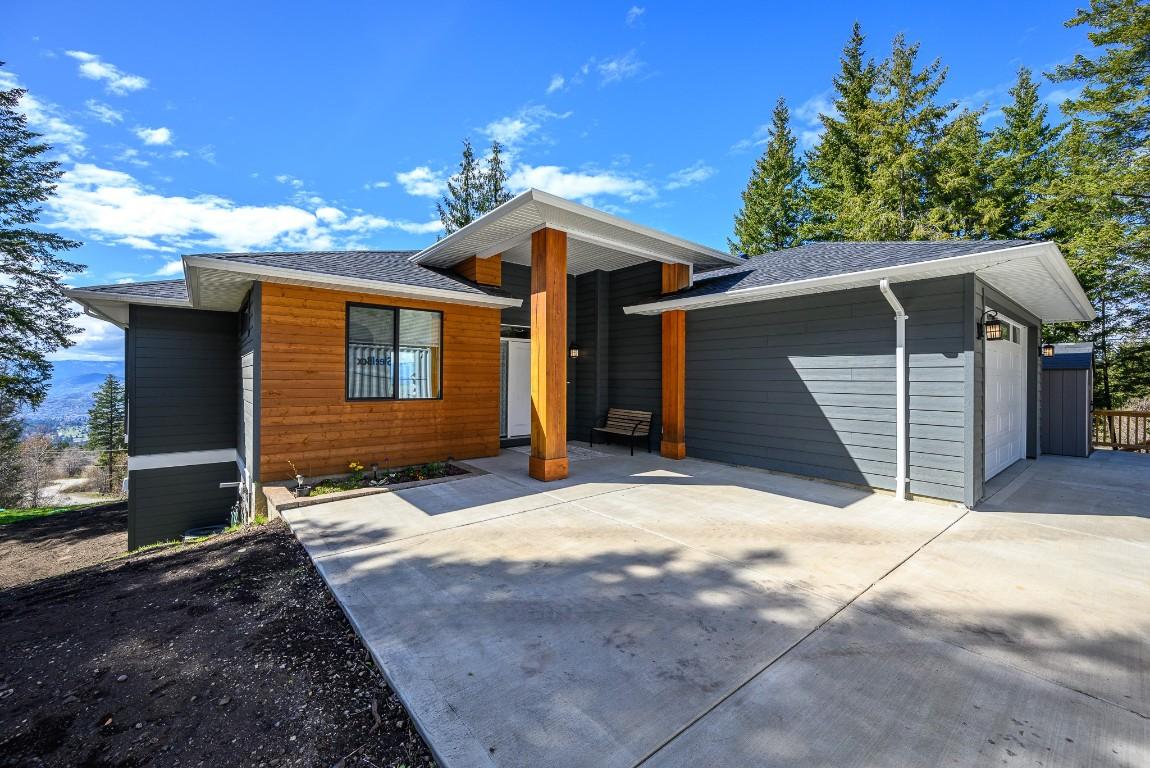 









5720


Hartnell

Road, 1,
Vernon,




BC
V1B 3J5

