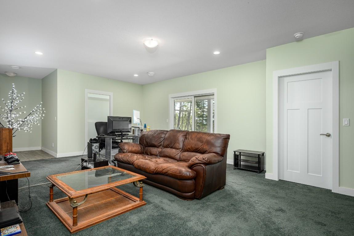









5720


Hartnell

Road, 1,
Vernon,




BC
V1B 3J5

