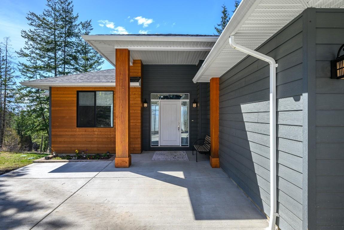 









5720


Hartnell

Road, 1,
Vernon,




BC
V1B 3J5

