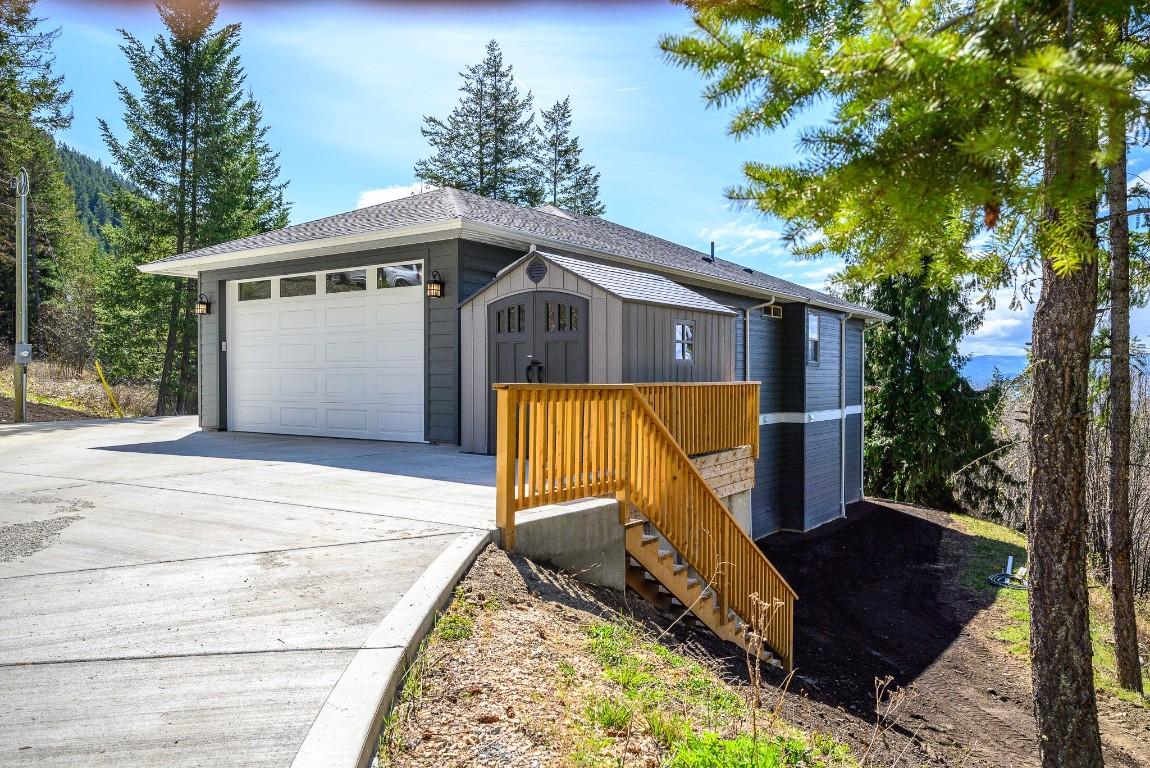 









5720


Hartnell

Road, 1,
Vernon,




BC
V1B 3J5

