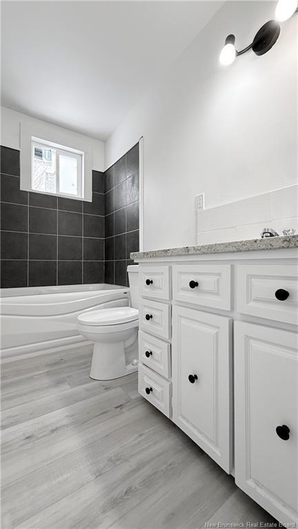









503


Theriault

,
Bertrand,




NB
E1W 1K7

