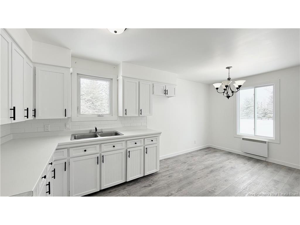 









503


Theriault

,
Bertrand,




NB
E1W 1K7

