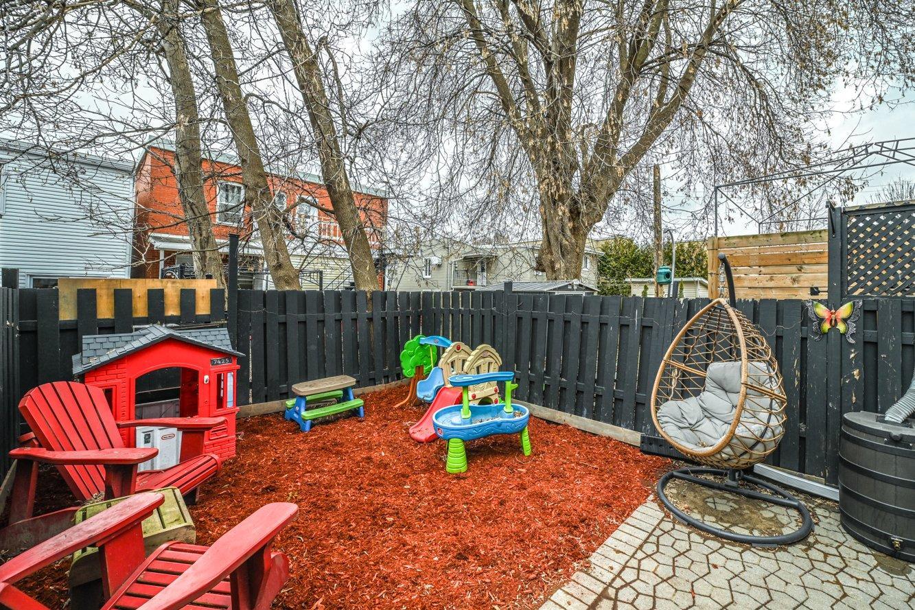 









84


Rue Notre-Dame

,
Saint-Jean-sur-Richelieu,




QC
J3B6M6

