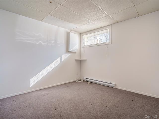 









84


Rue Notre-Dame

,
Saint-Jean-sur-Richelieu,




QC
J3B6M6

