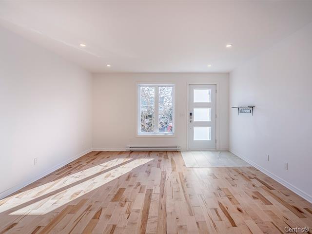 









84


Rue Notre-Dame

,
Saint-Jean-sur-Richelieu,




QC
J3B6M6

