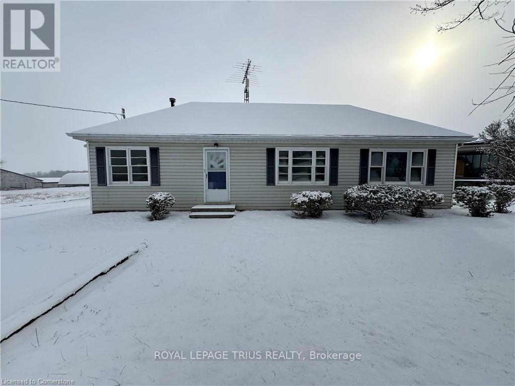 












4160 #3 HIGHWAY

,
Norfolk (Simcoe),




Ontario
N3Y4K4

