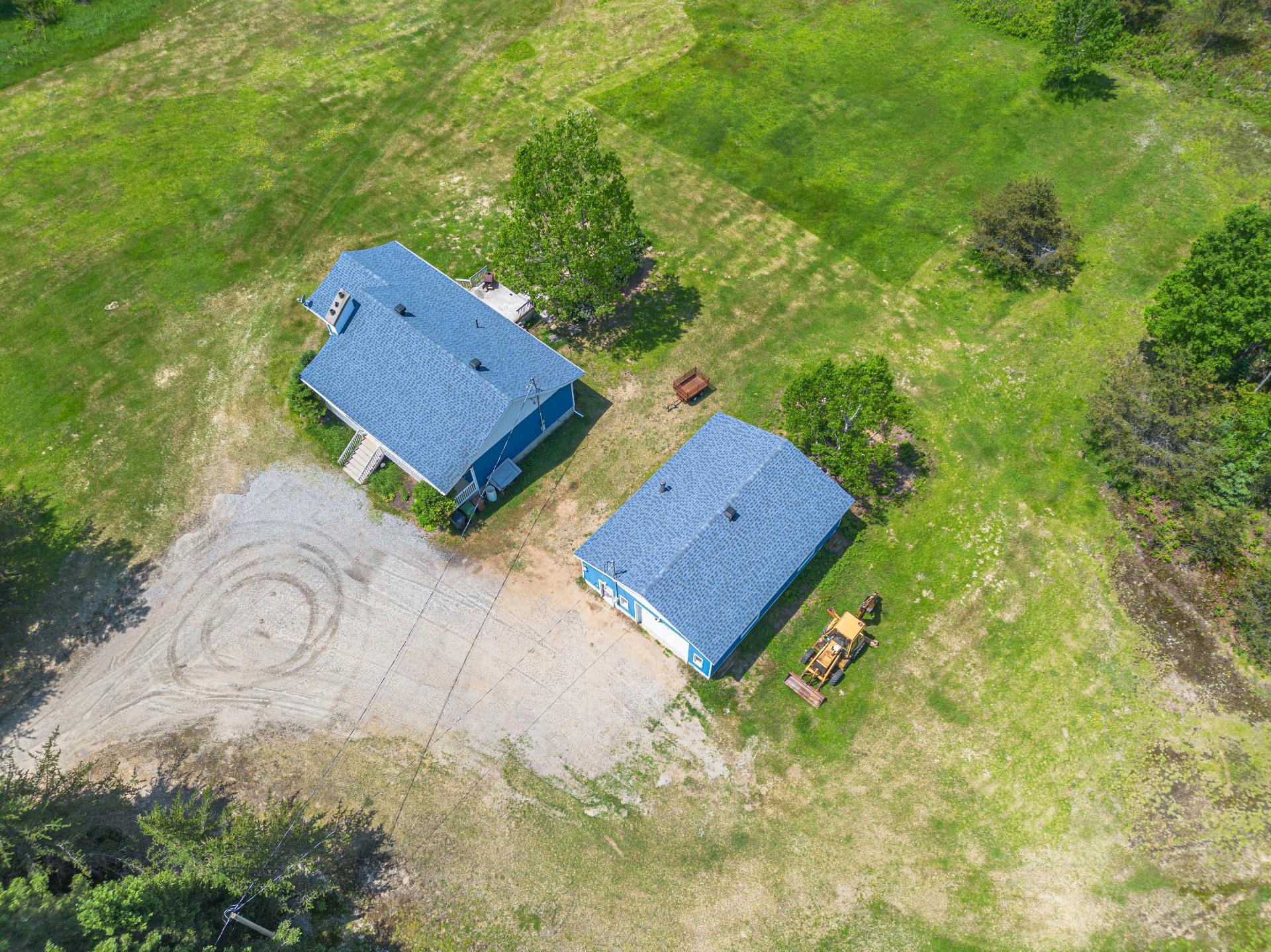 









439


Ch. Plaisance

,
Chute-Saint-Philippe,




QC
J0W1A0

