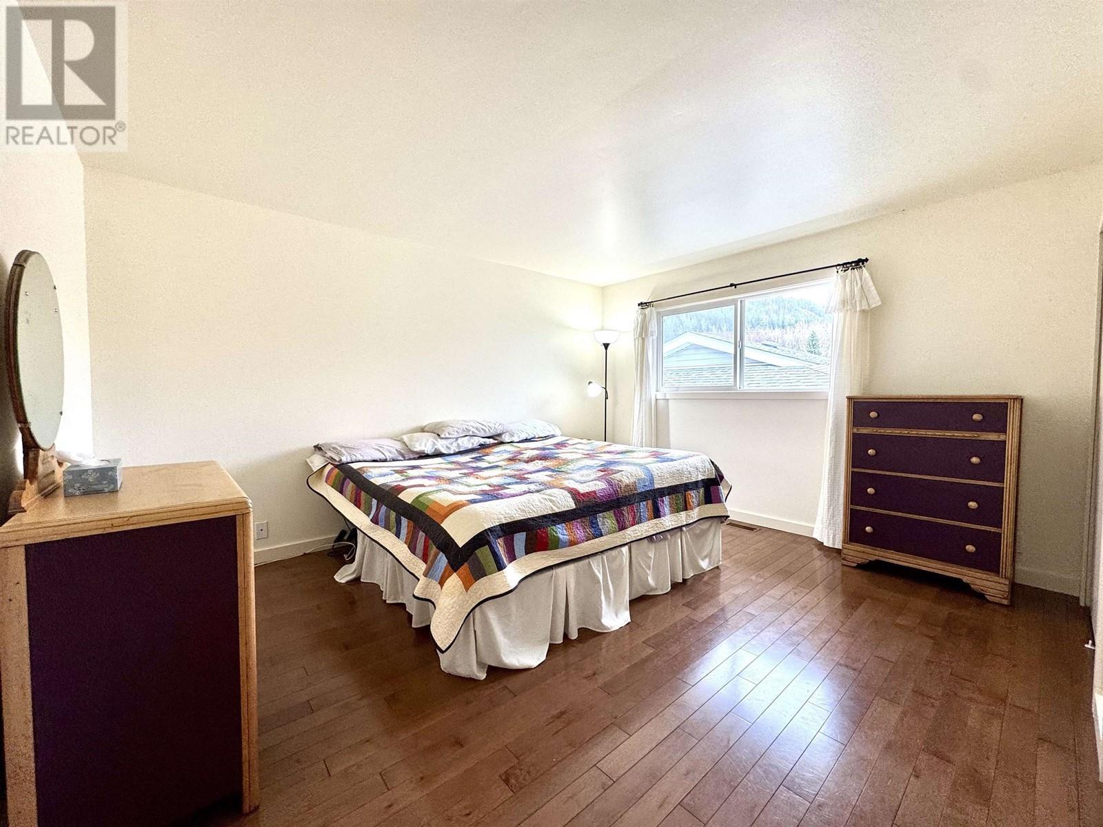 












4501 CEDAR CRESCENT

,
Terrace,




British Columbia
V8G1X5

