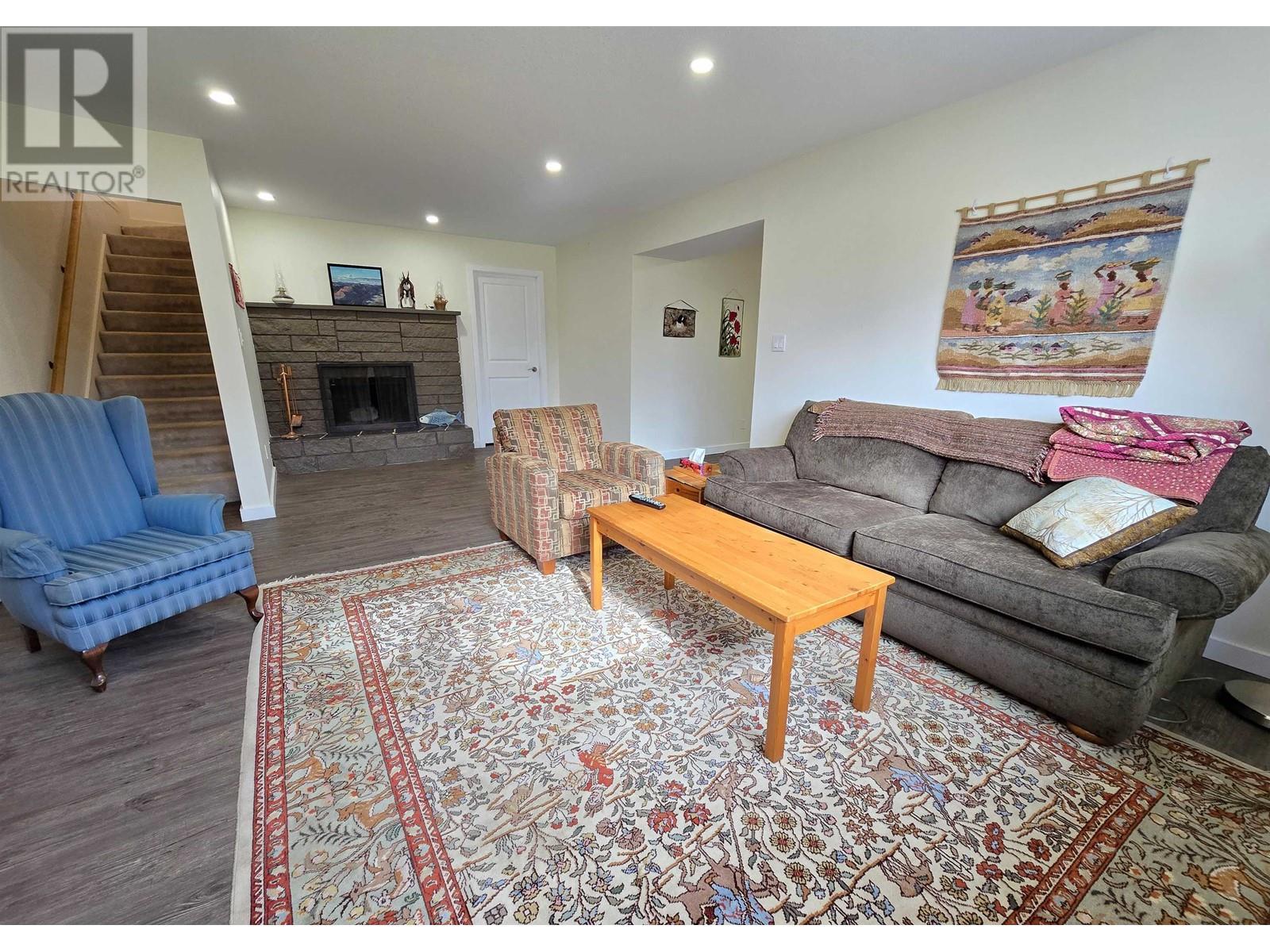 












4501 CEDAR CRESCENT

,
Terrace,




British Columbia
V8G1X5

