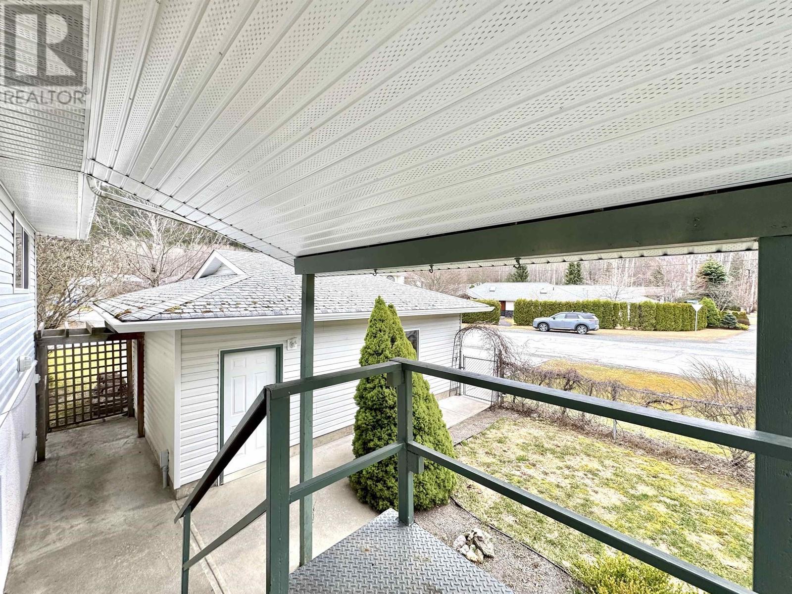 












4501 CEDAR CRESCENT

,
Terrace,




British Columbia
V8G1X5

