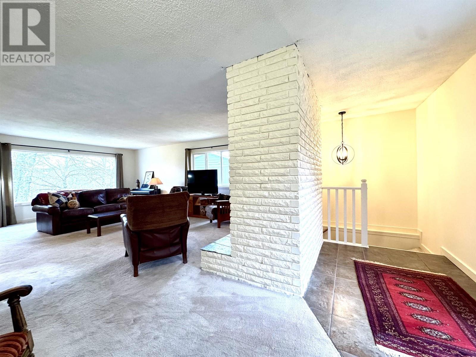 












4501 CEDAR CRESCENT

,
Terrace,




British Columbia
V8G1X5

