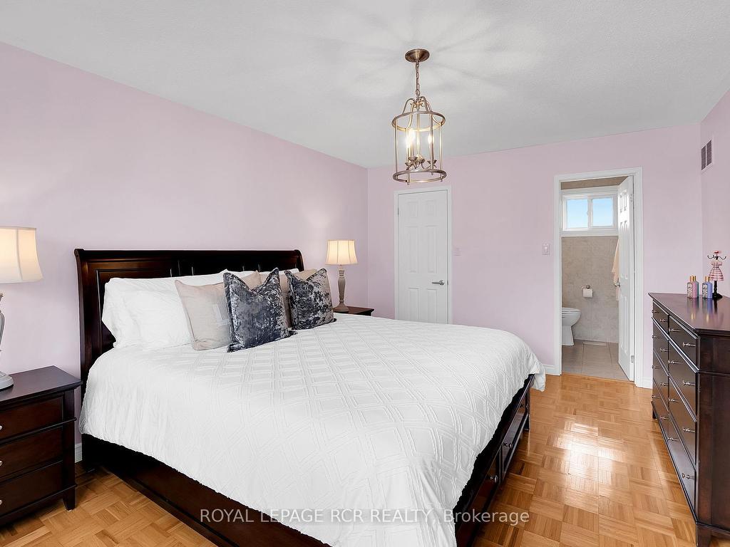 









60


Wolfe

Avenue,
New Tecumseth,




ON
L0G 1W0

