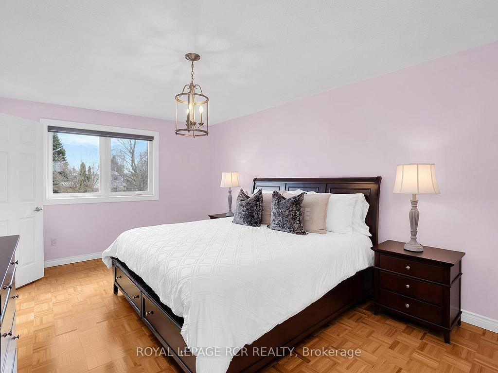 









60


Wolfe

Avenue,
New Tecumseth,




ON
L0G 1W0

