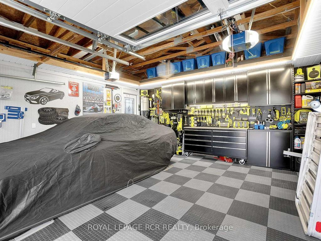









60


Wolfe

Avenue,
New Tecumseth,




ON
L0G 1W0

