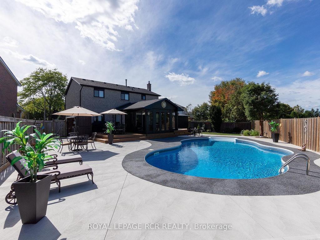 









60


Wolfe

Avenue,
New Tecumseth,




ON
L0G 1W0


