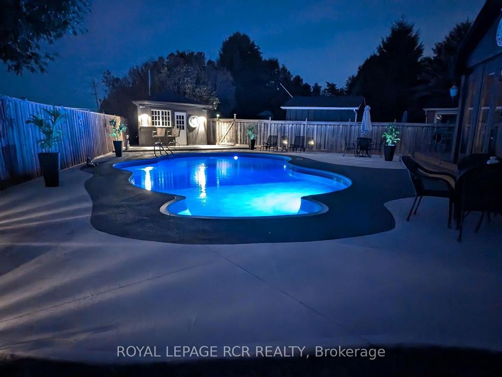 









60


Wolfe

Avenue,
New Tecumseth,




ON
L0G 1W0

