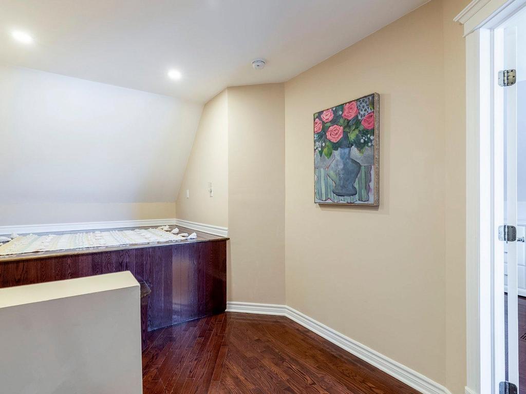 









9


Rue Desjardins

,
Repentigny (Repentigny),




QC
J5Y3Y5

