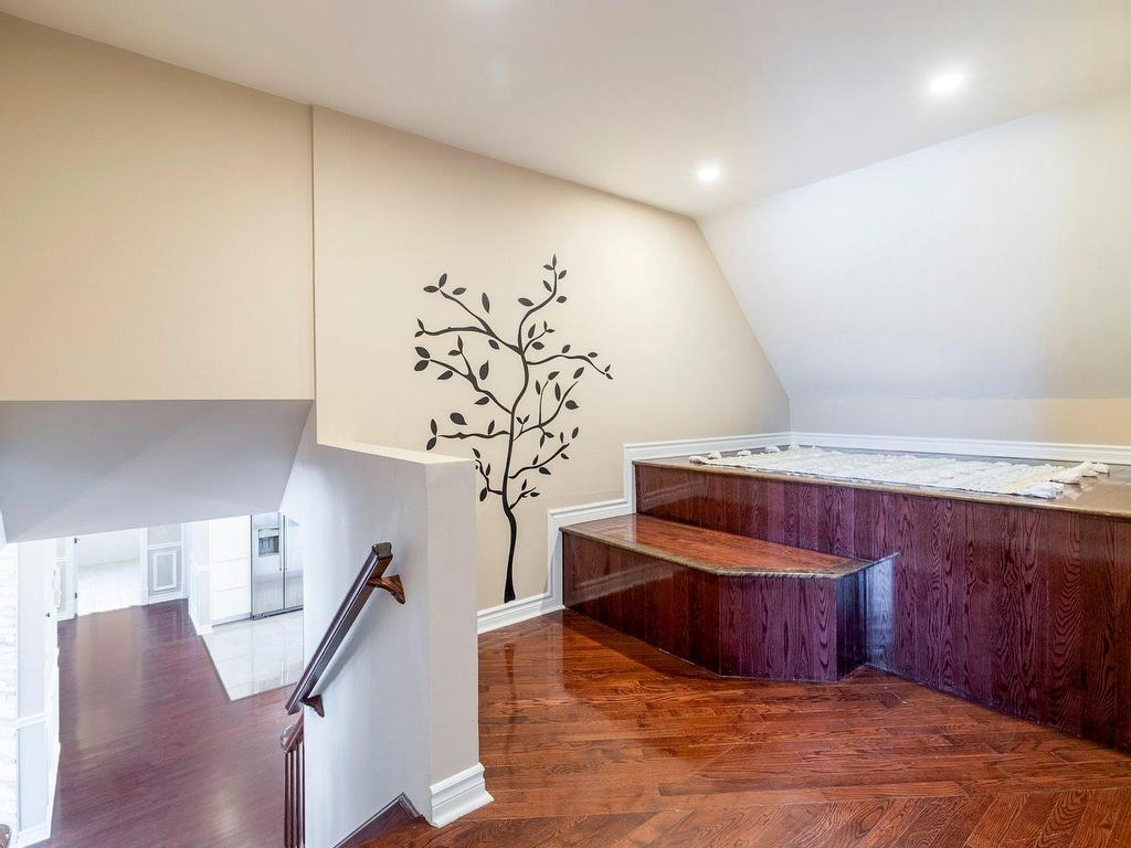 









9


Rue Desjardins

,
Repentigny (Repentigny),




QC
J5Y3Y5

