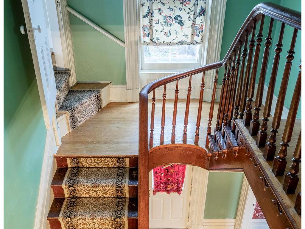 









340


Dundas

Street East,
Hamilton,




ON
L0R 2H0

