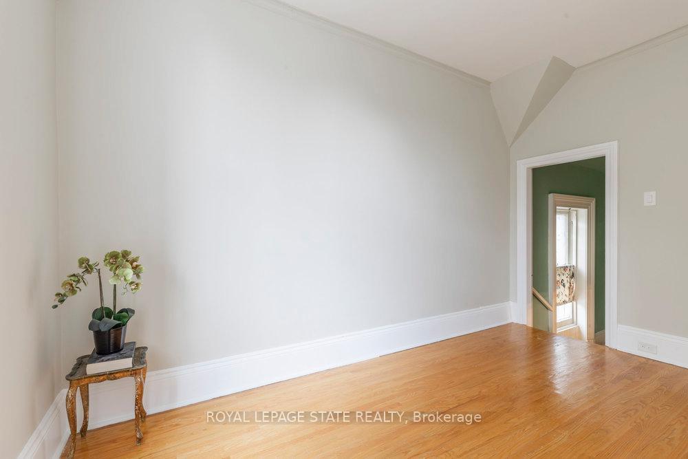 









340


Dundas

Street East,
Hamilton,




ON
L0R 2H0


