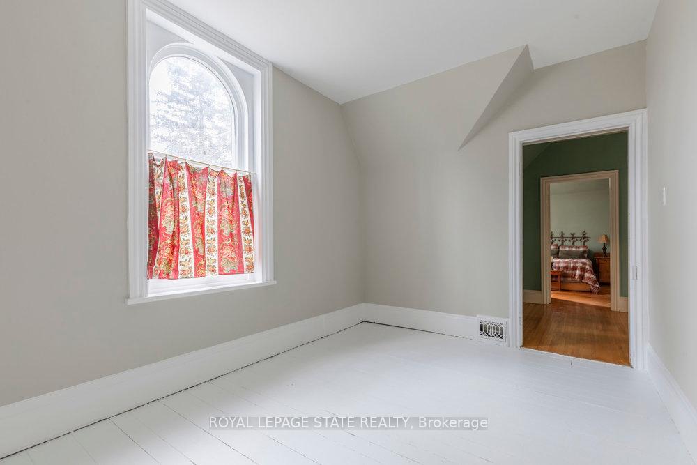 









340


Dundas

Street East,
Hamilton,




ON
L0R 2H0

