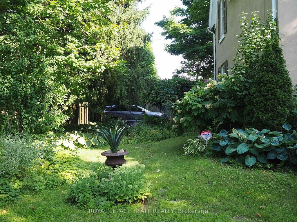 









340


Dundas

Street East,
Hamilton,




ON
L0R 2H0

