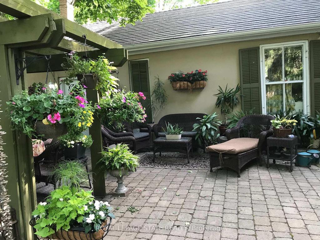 









340


Dundas

Street East,
Hamilton,




ON
L0R 2H0

