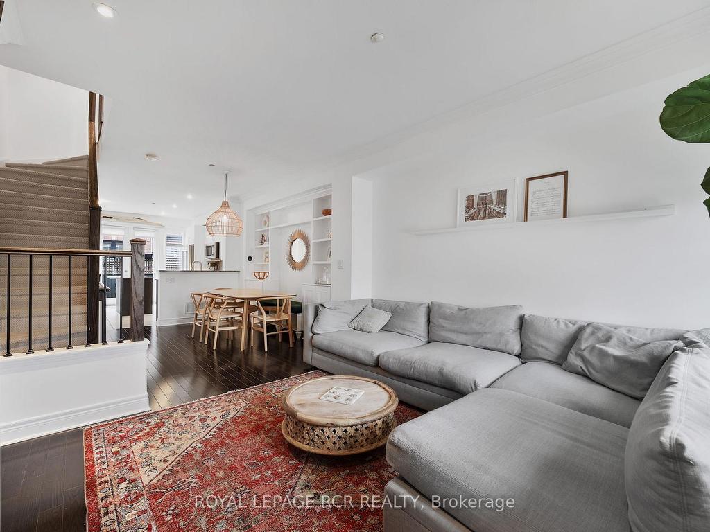 









8343


Kipling

Avenue,
Vaughan,




ON
L4L 2A7

