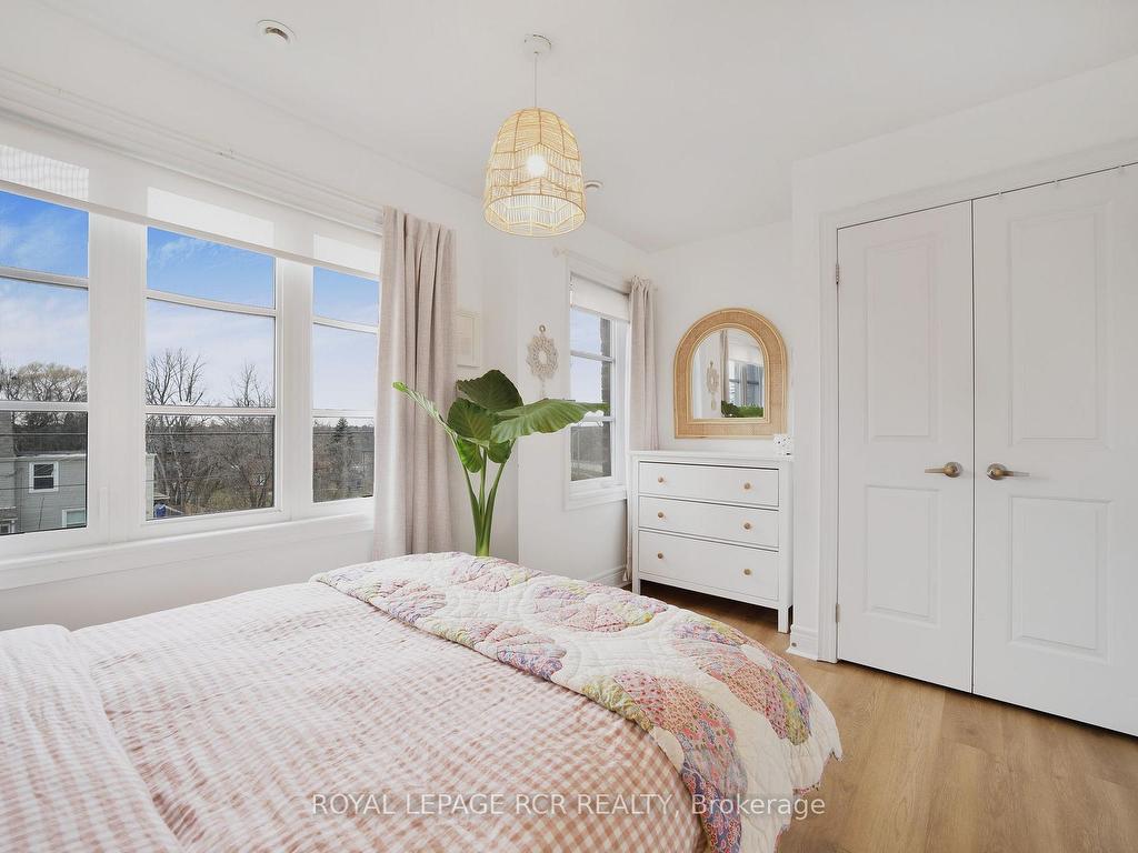 









8343


Kipling

Avenue,
Vaughan,




ON
L4L 2A7

