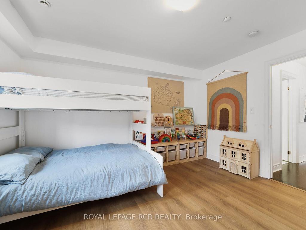 









8343


Kipling

Avenue,
Vaughan,




ON
L4L 2A7

