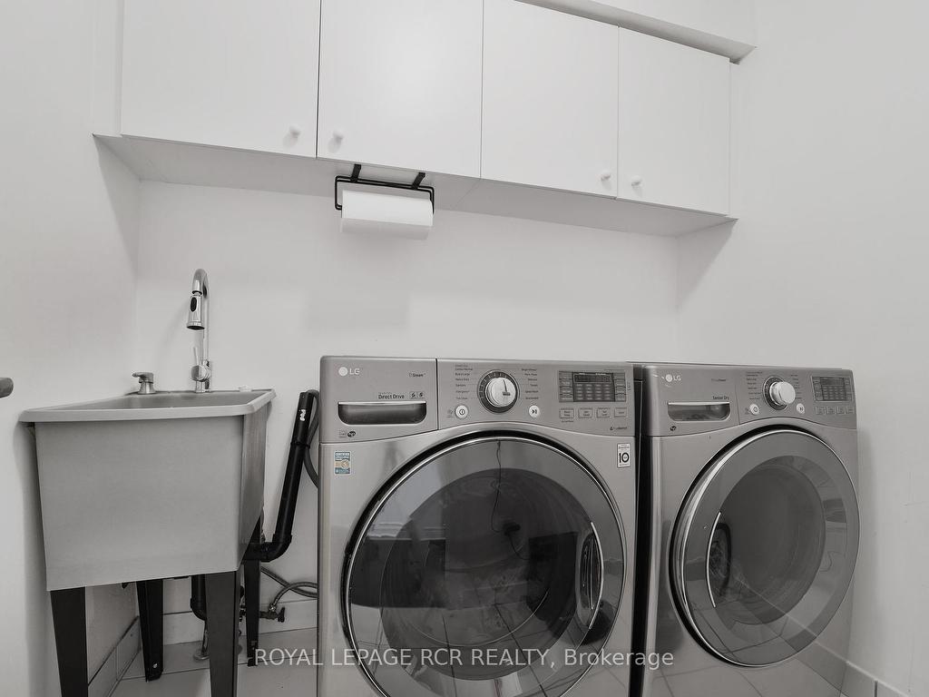 









8343


Kipling

Avenue,
Vaughan,




ON
L4L 2A7

