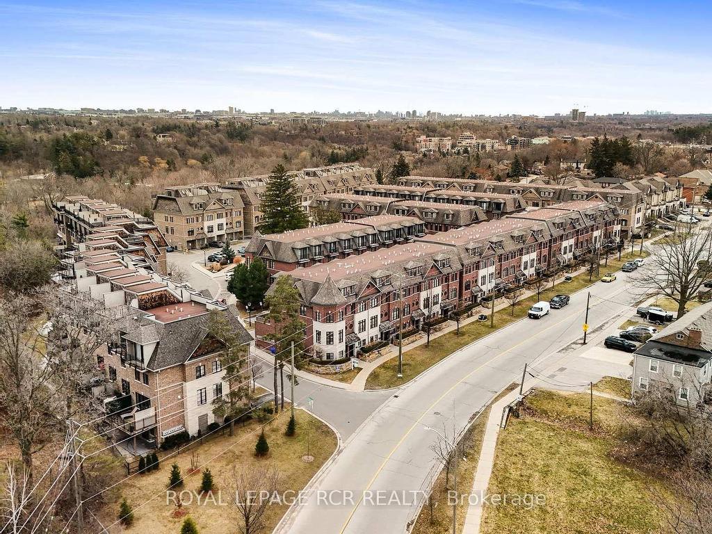 









8343


Kipling

Avenue,
Vaughan,




ON
L4L 2A7

