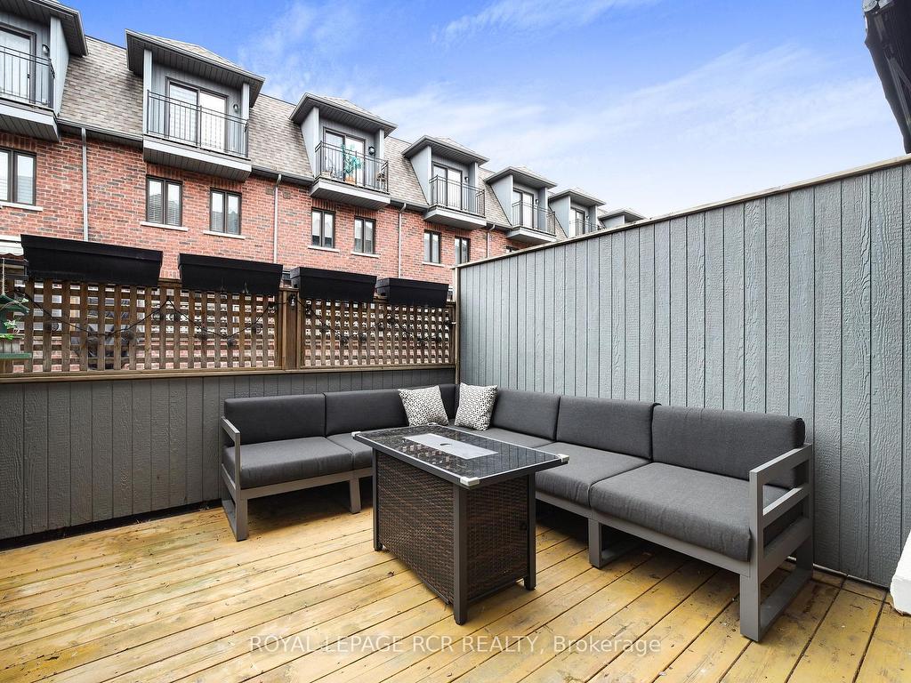









8343


Kipling

Avenue,
Vaughan,




ON
L4L 2A7

