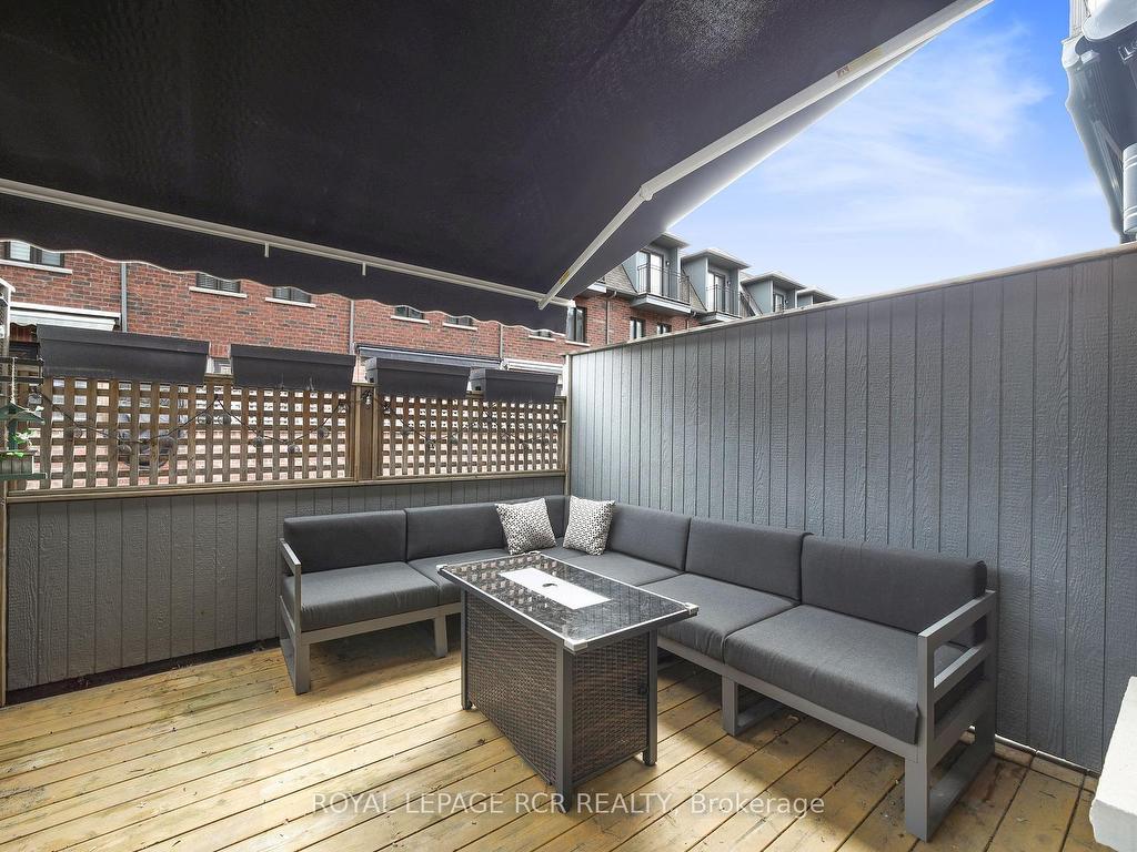 









8343


Kipling

Avenue,
Vaughan,




ON
L4L 2A7

