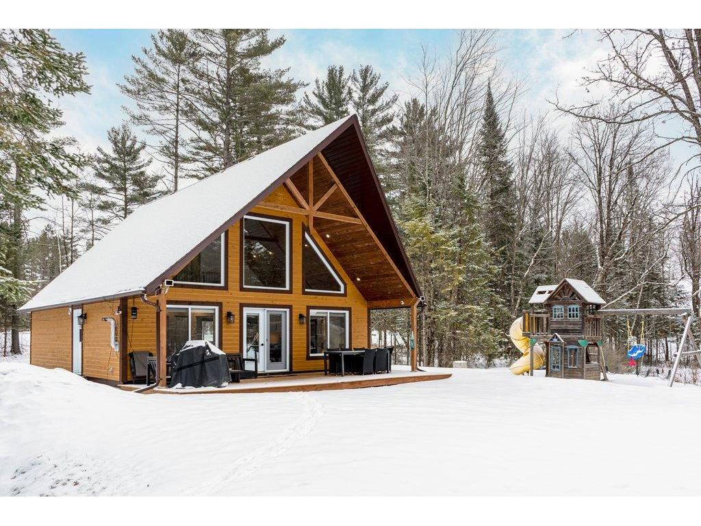 









27


Ch. des Cabines de la Chute

,
Mansfield-et-Pontefract,




QC
J0X1R0


