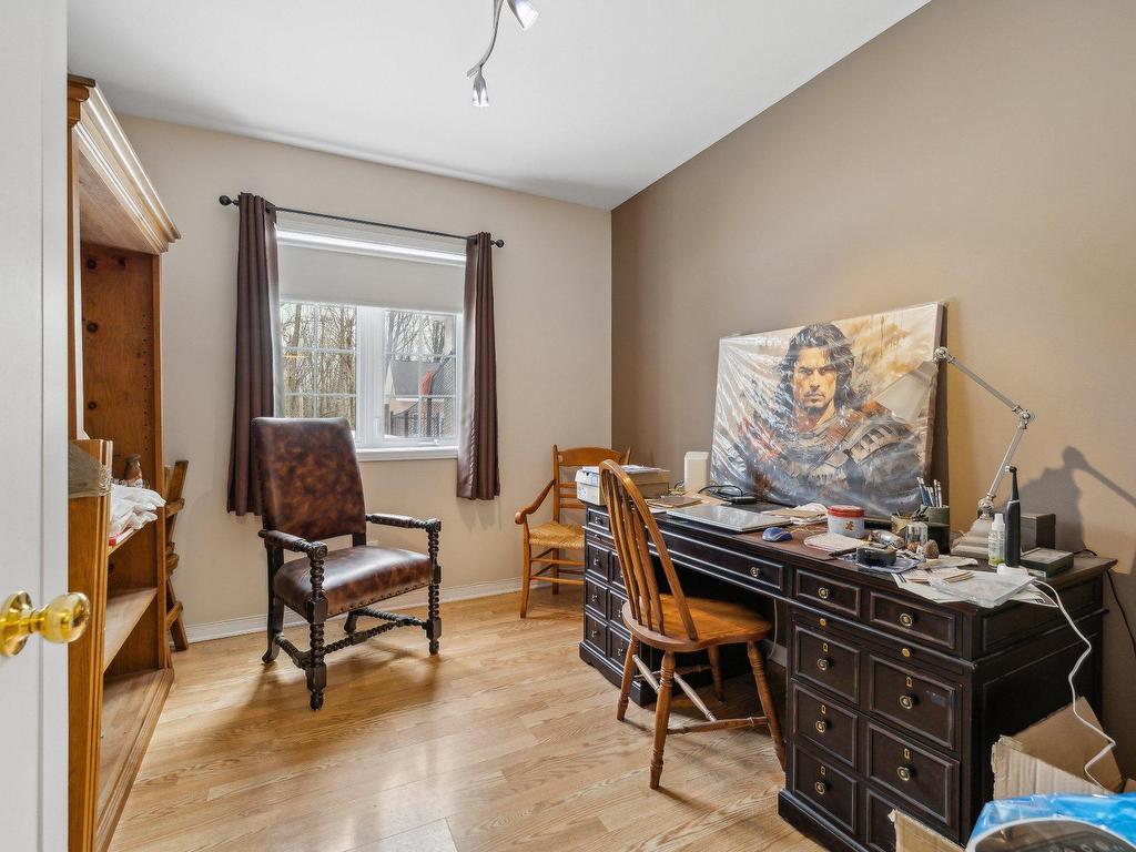 









8


Rue des Pruniers

,
Cantley,




QC
J8V2V7

