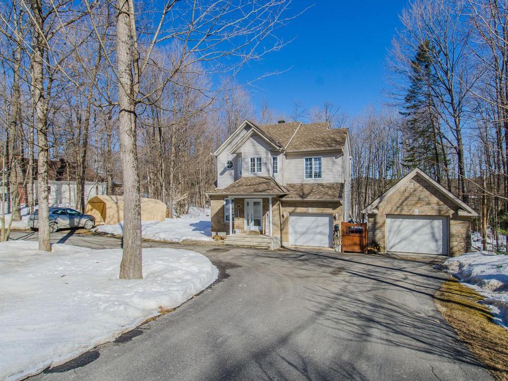









121


Rue de la Cascade

,
Val-des-Monts,




QC
J8N1H9

