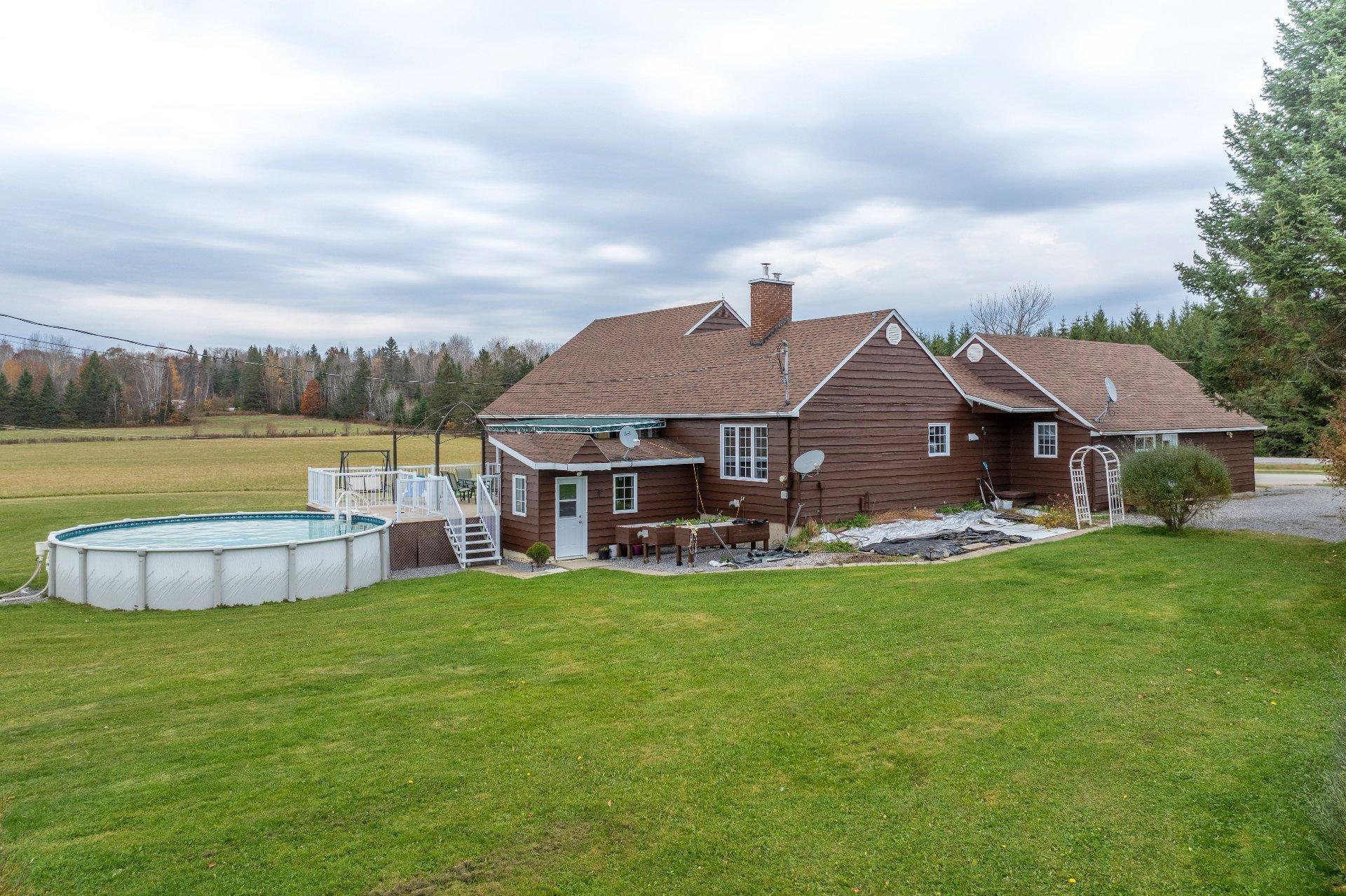 









139

 - 143


Route 309

,
Saint-Aimé-du-Lac-des-Îles,







QC
J0W1J0

