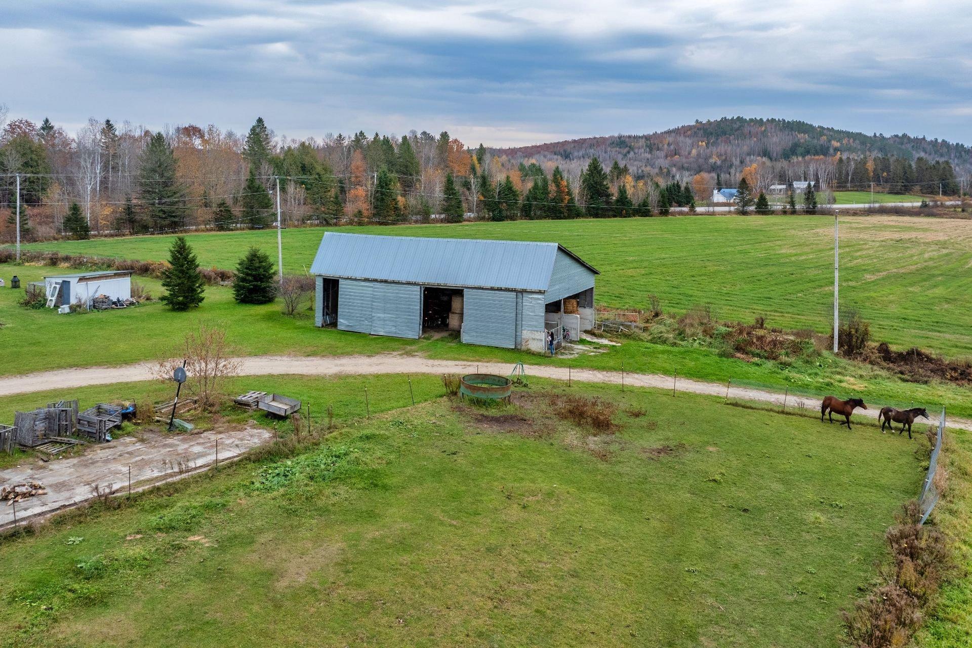 









139

 - 143


Route 309

,
Saint-Aimé-du-Lac-des-Îles,







QC
J0W1J0


