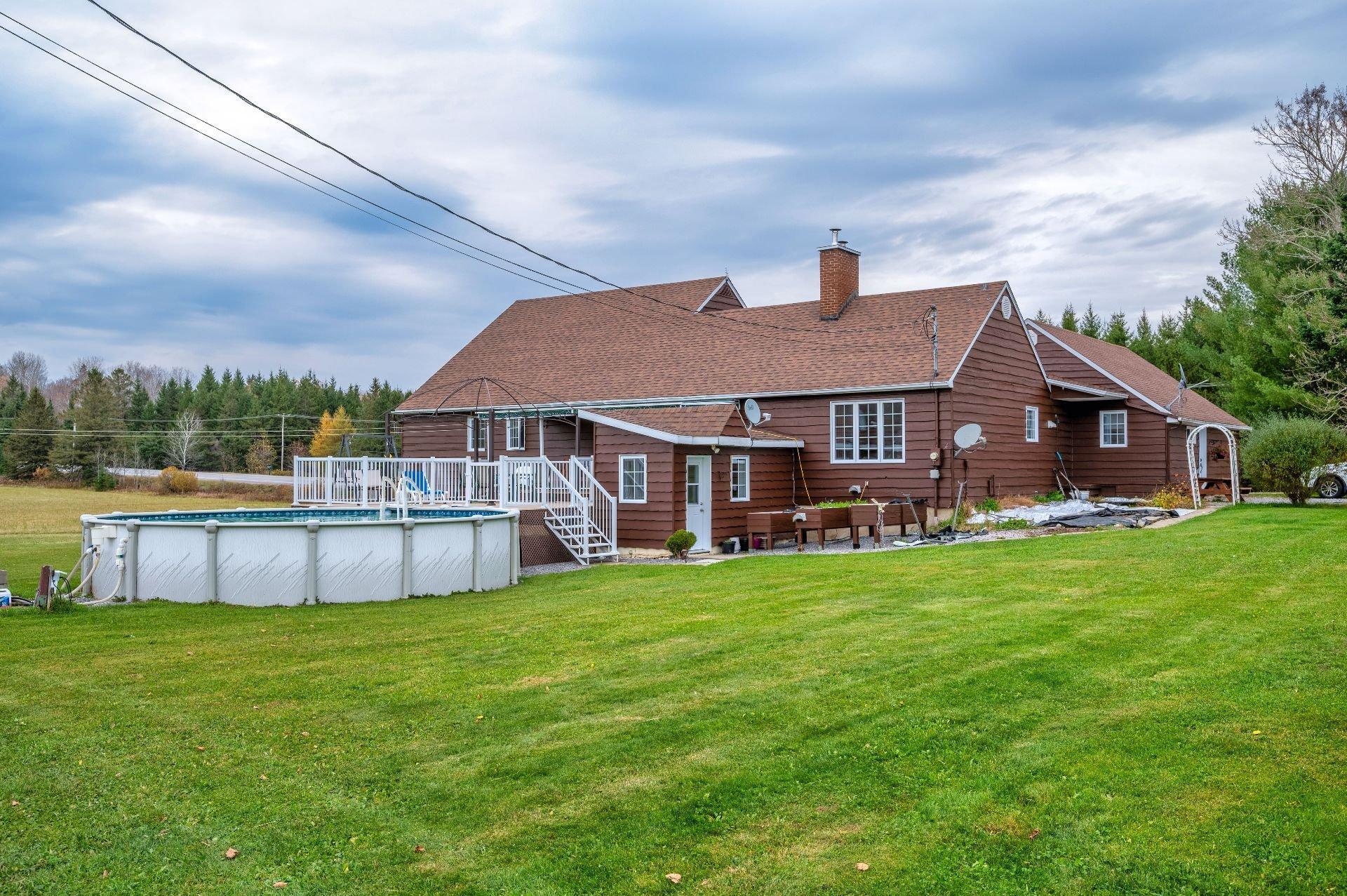 









139

 - 143


Route 309

,
Saint-Aimé-du-Lac-des-Îles,







QC
J0W1J0

