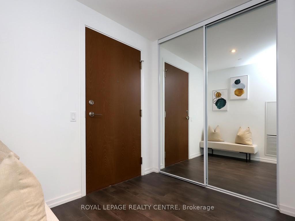 









1000


Portage

Parkway, 910,
Vaughan,




ON
L4K 0L1

