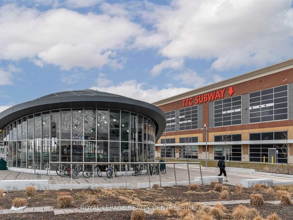 









1000


Portage

Parkway, 910,
Vaughan,




ON
L4K 0L1

